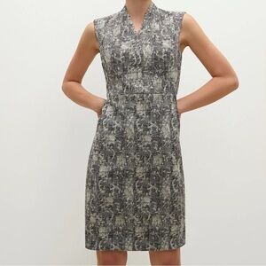 MM.LaFleur Sleeveless V-Neck Textured Mini Dress in Black & White